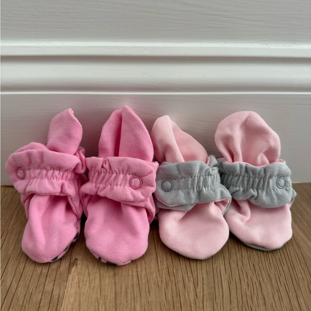 Zutano Pink Baby Booties